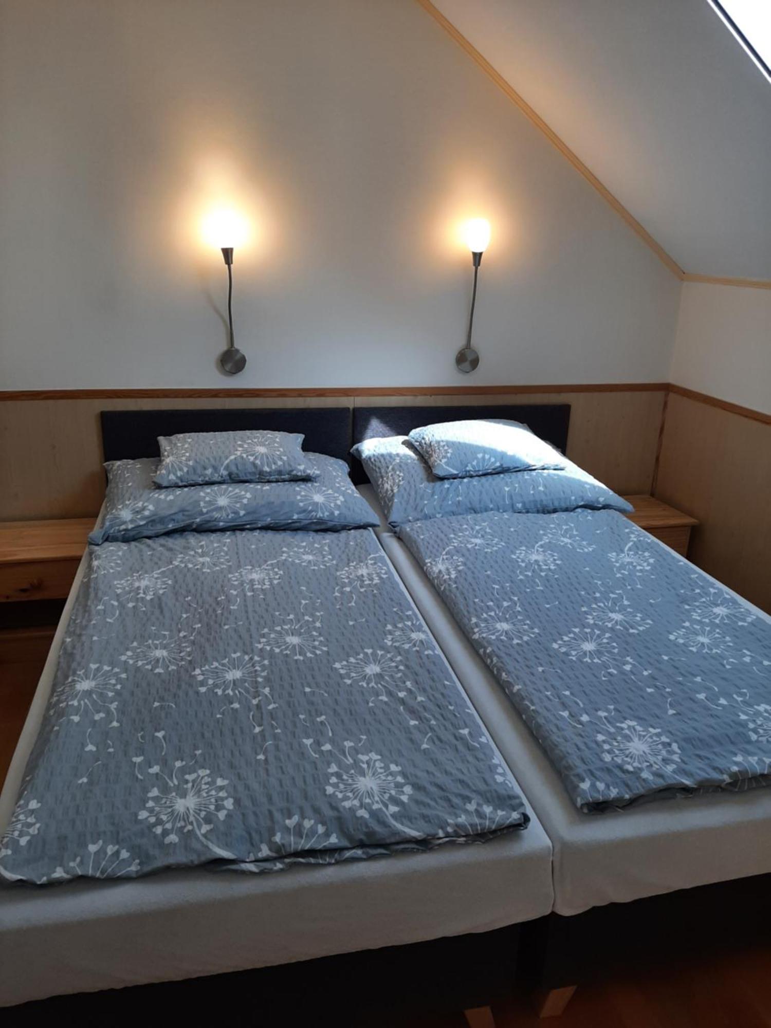 Madách Apartman Hévíz Exterior foto