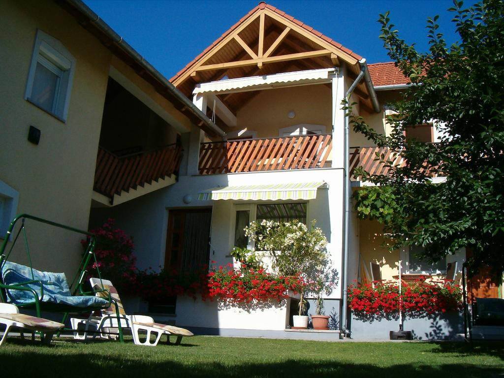Madách Apartman Hévíz Exterior foto