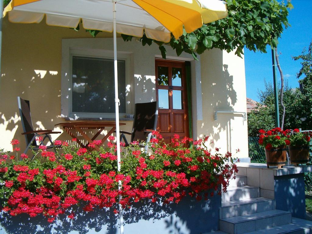 Madách Apartman Hévíz Exterior foto